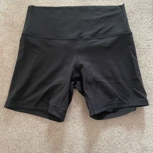 6” align shorts